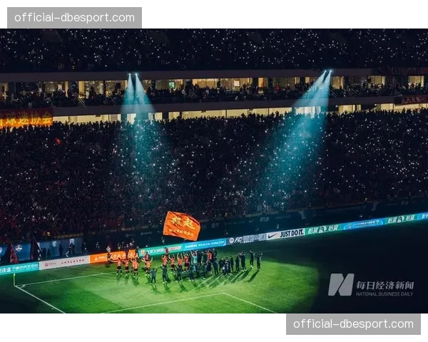 海登海姆主场球迷抗议门票涨价，比赛第20分钟齐声高呼口号