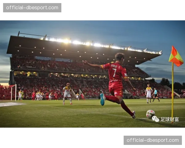 通讯：一座德国小球场如何通过模块化摄制系统承接德甲转播